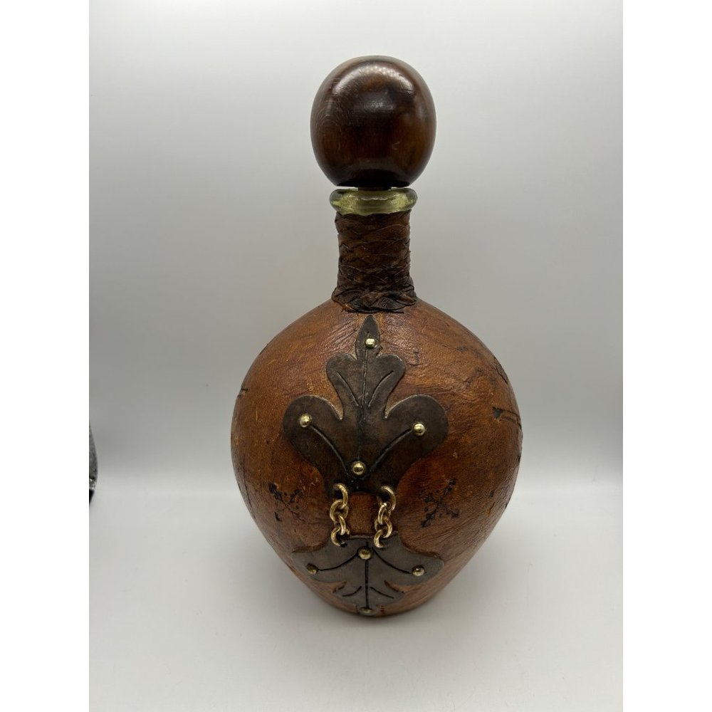 Vintage Italian Hand Toiled Weathered Leather Decanter Bottle